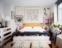 bedroom gallery wall